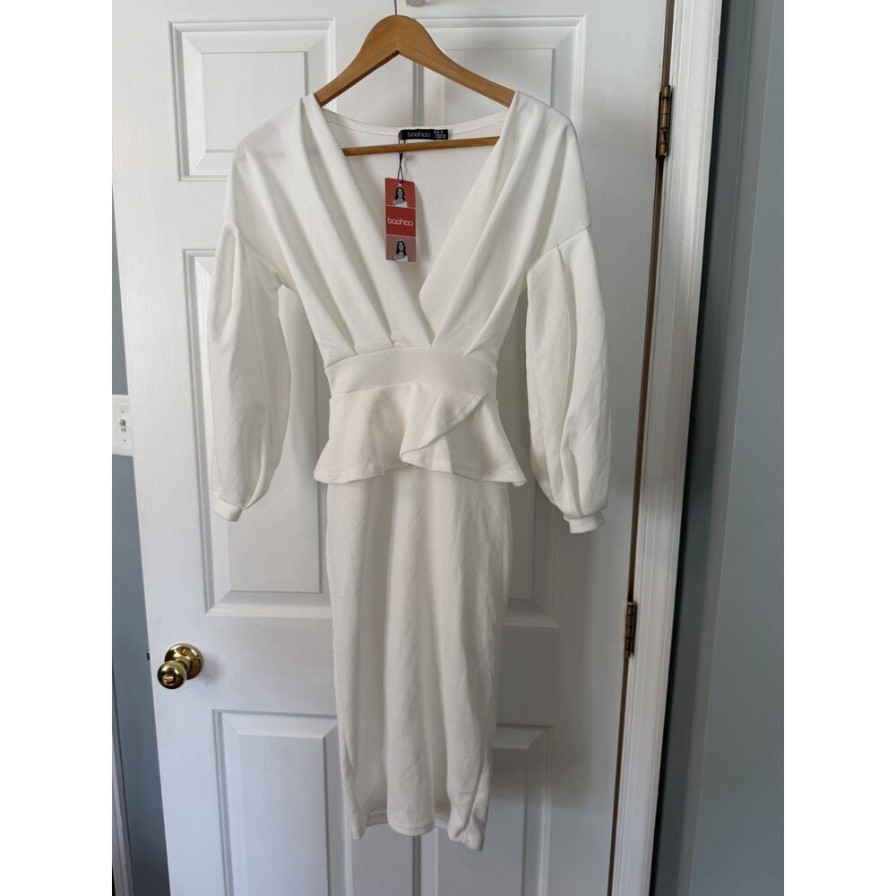 NWT Boohoo White Plunging V-Neck Peplum Midi Dress Long Balloon Sleeve Size 6